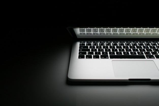 Najmocniejzy laptop od Apple to MacBookPro.