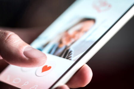 Love-GPT – cyberprzestępcy wykorzystują sztuczną inteligencję do wyłudzania danych w aplikacjach randkowych
